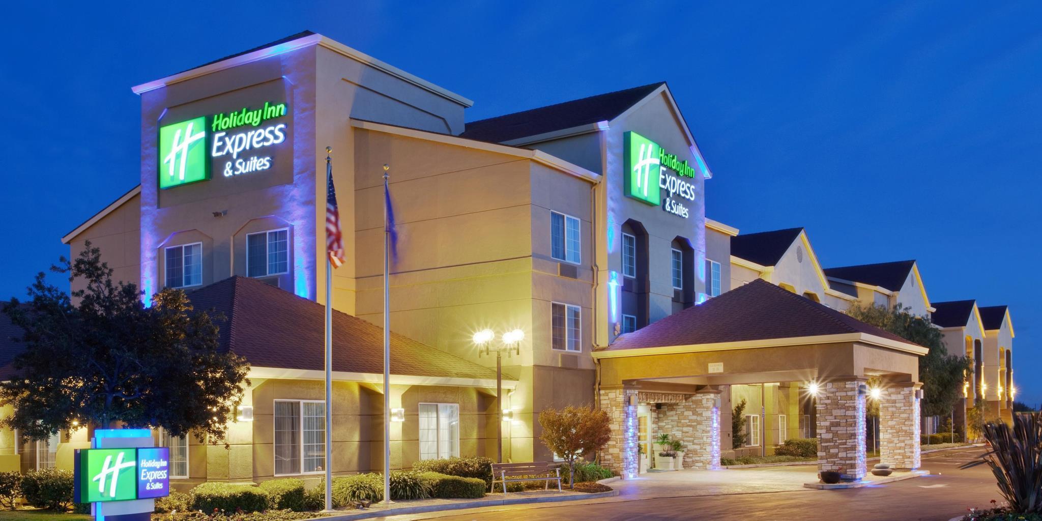Holiday Inn Express & Suites Oakland - Airport By Ihg Экстерьер фото