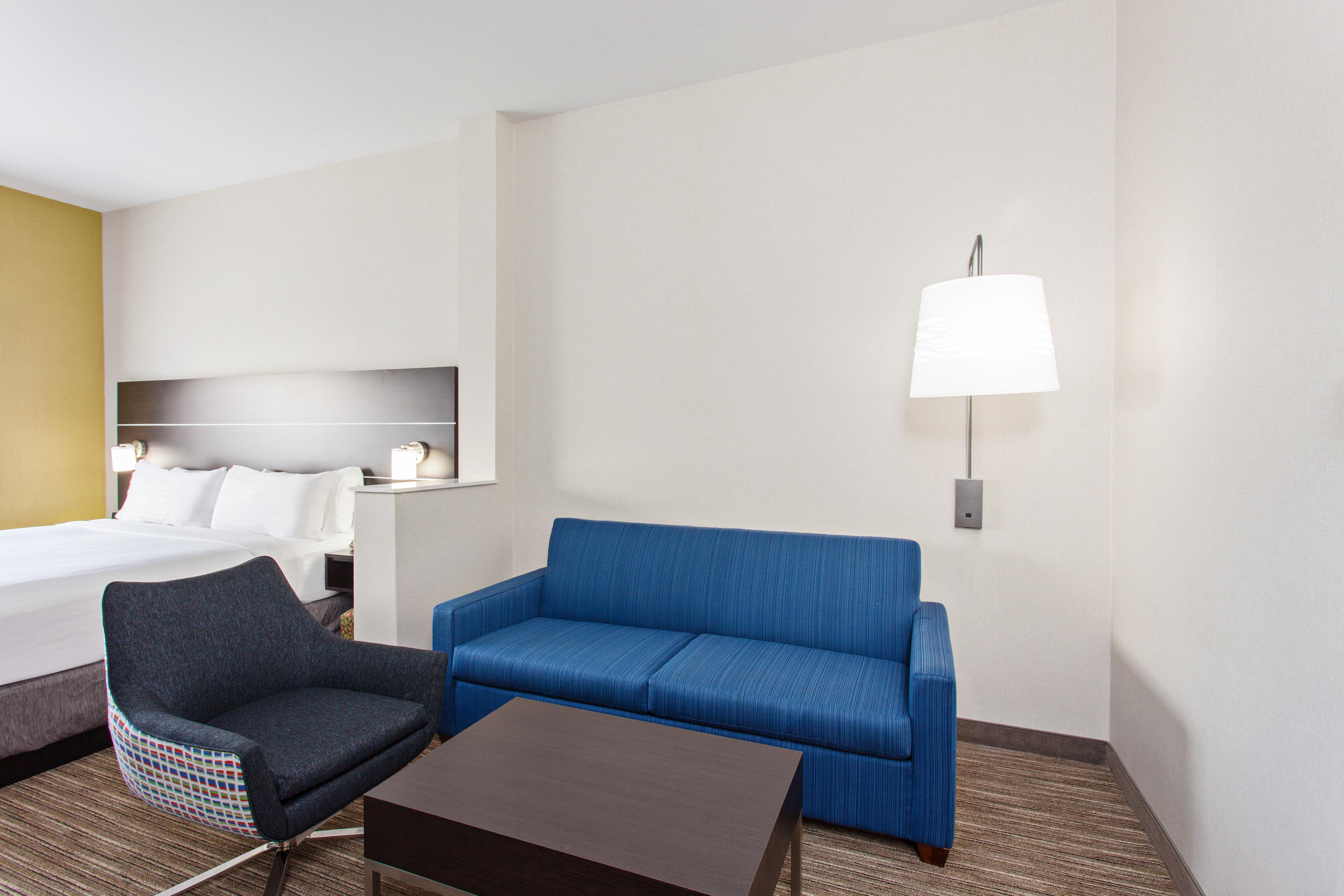 Holiday Inn Express & Suites Oakland - Airport By Ihg Экстерьер фото
